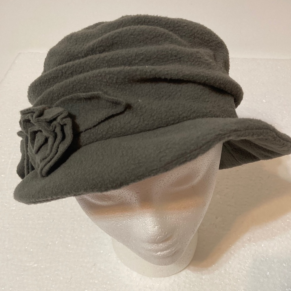 NEW GREEN 100% POLYESTER HAT